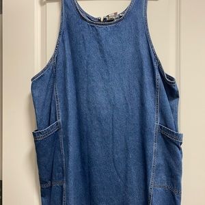 Vintage 2x jean jumper dress with pockets and back zipper